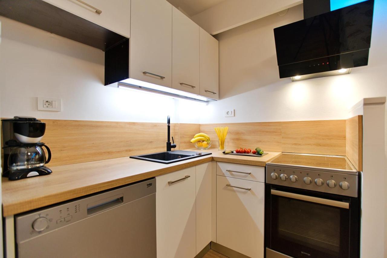 Apartments Kiwi Ровинь Экстерьер фото