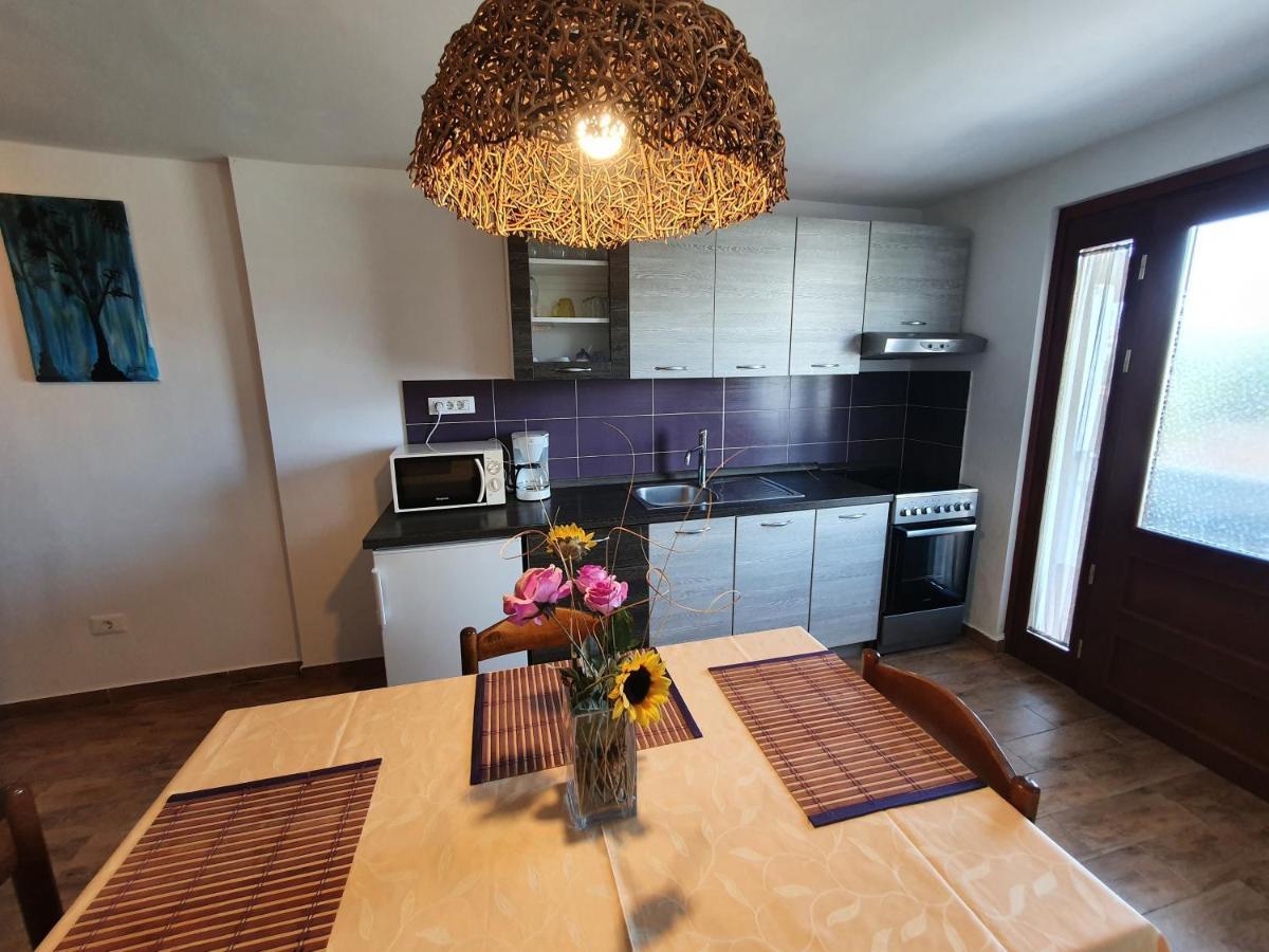 Apartments Kiwi Ровинь Экстерьер фото