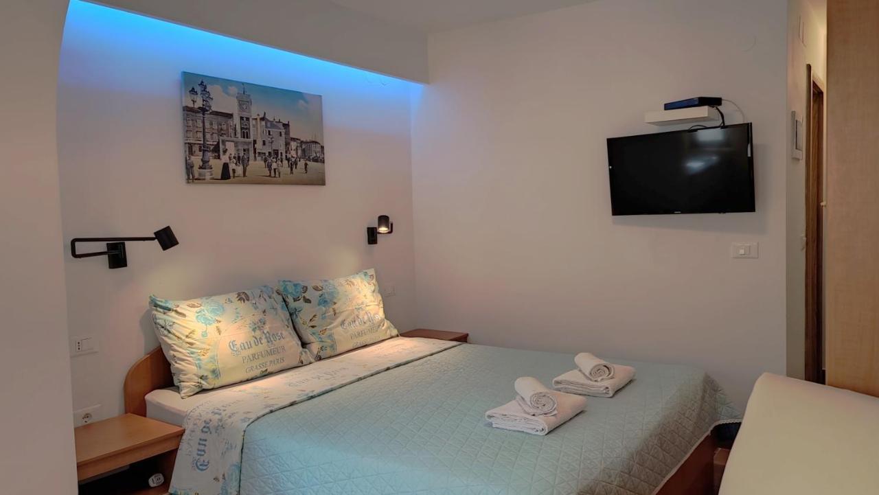 Apartments Kiwi Ровинь Экстерьер фото